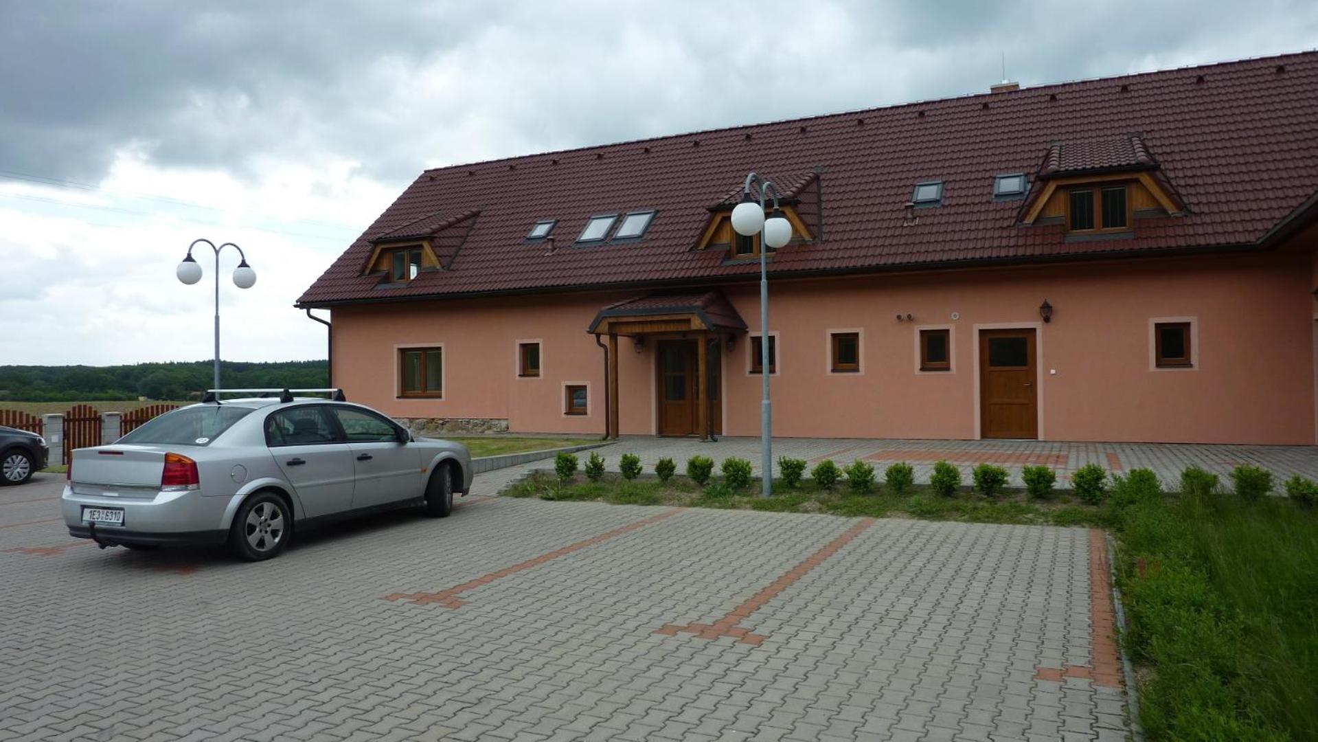 Penzion Slavka Třemošnice Exteriör bild