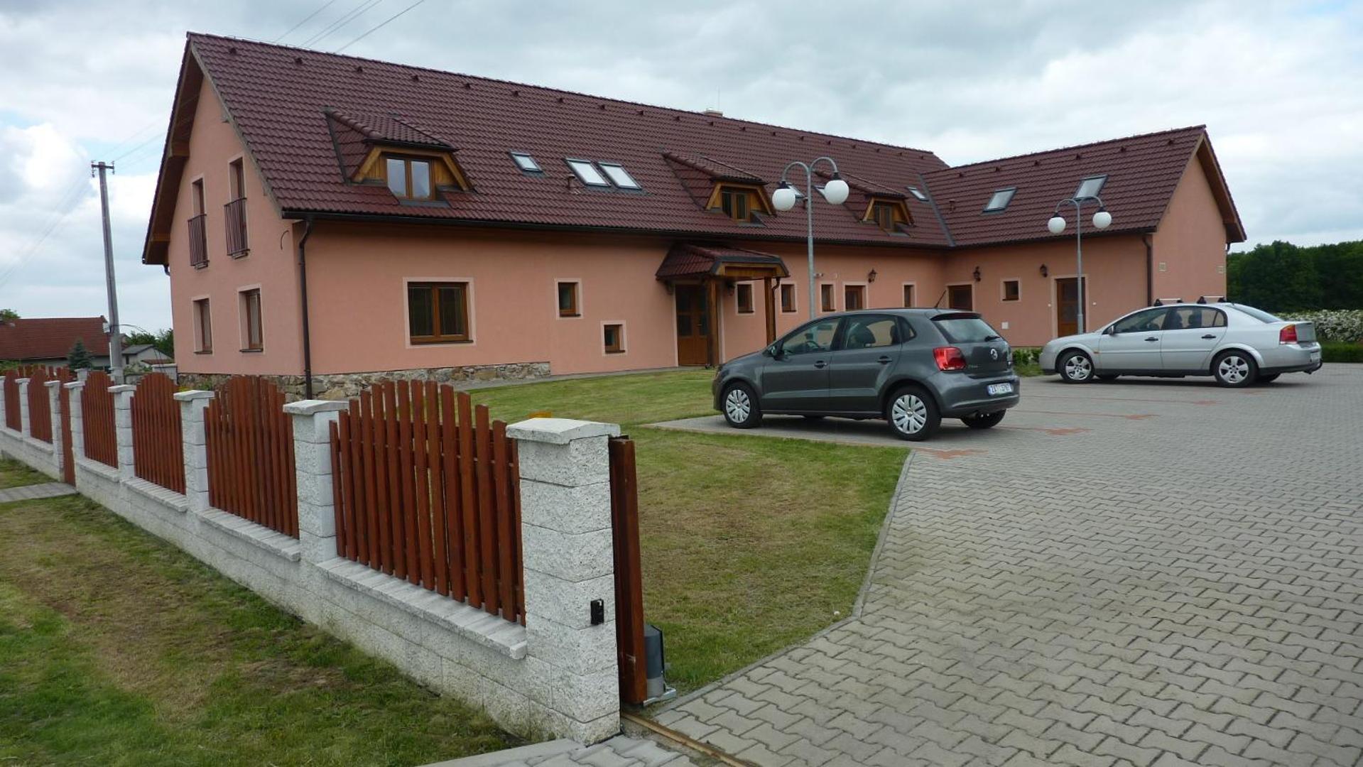 Penzion Slavka Třemošnice Exteriör bild