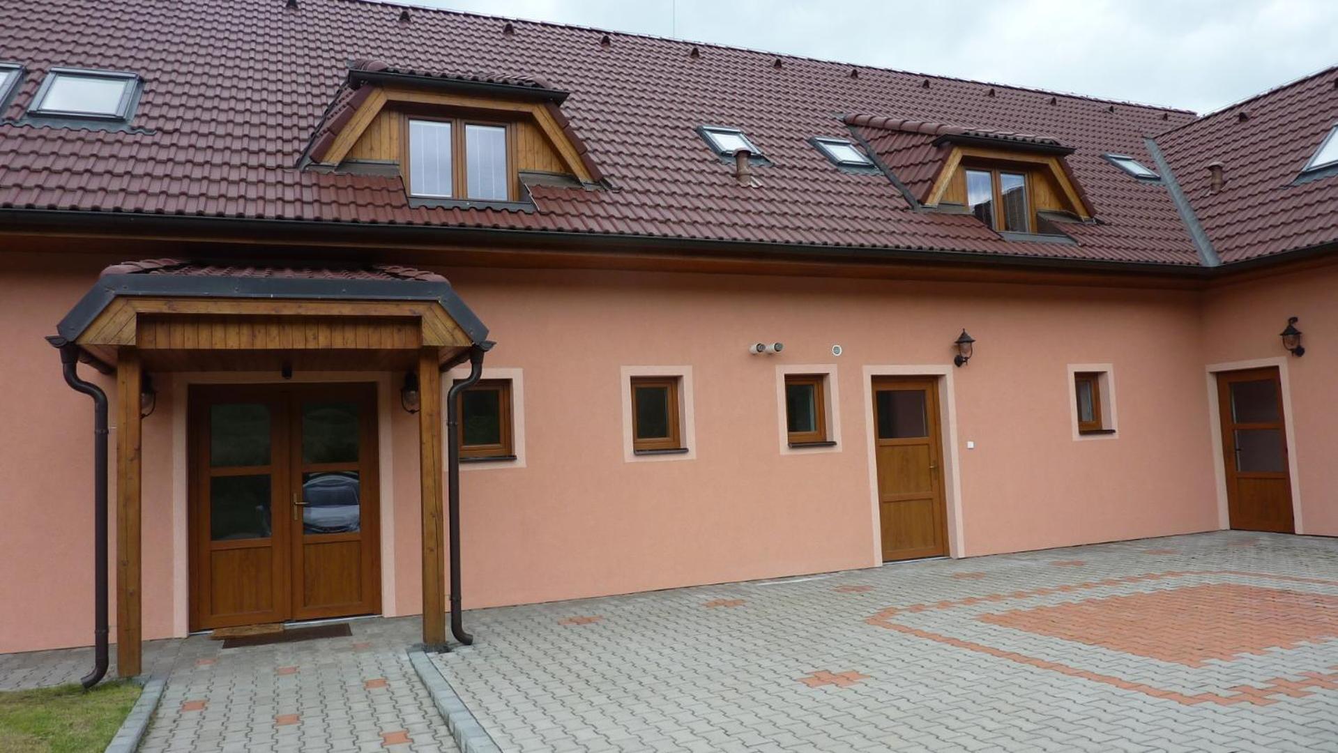 Penzion Slavka Třemošnice Exteriör bild